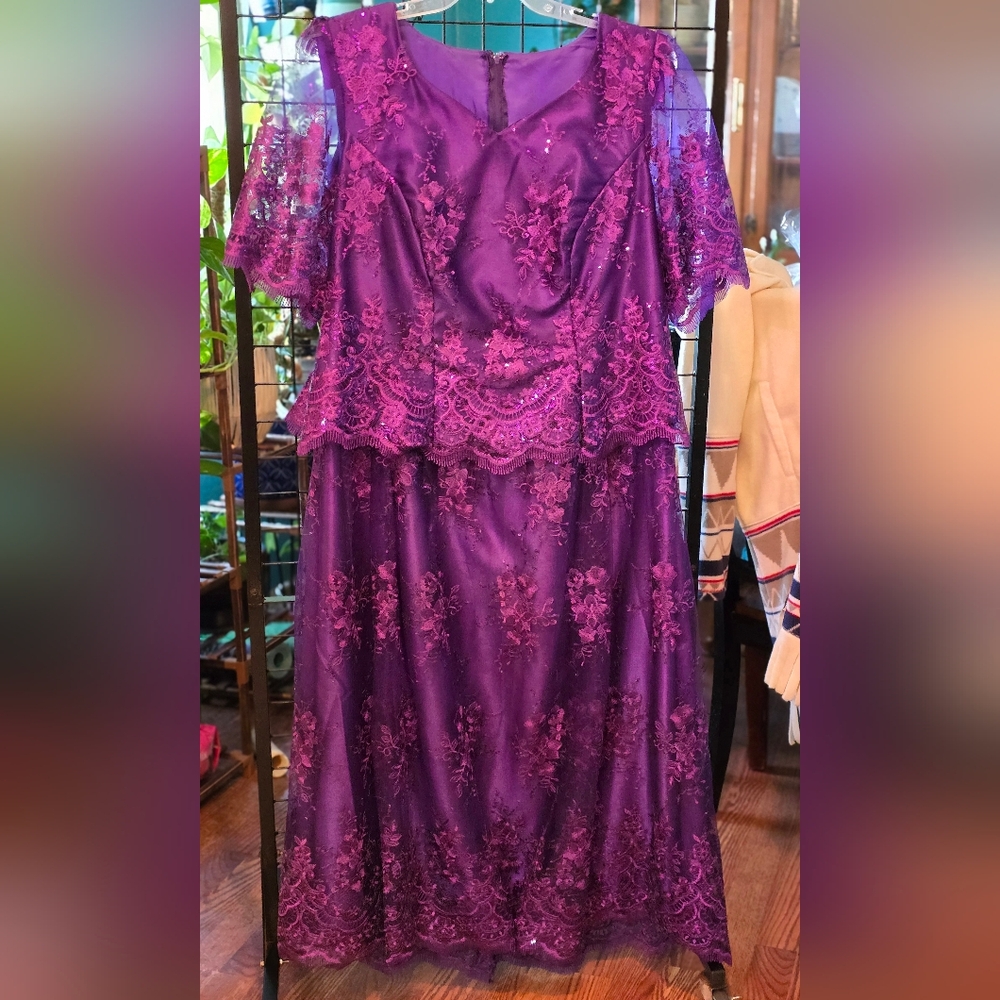 Custom Formal Gown Size 20 Womens